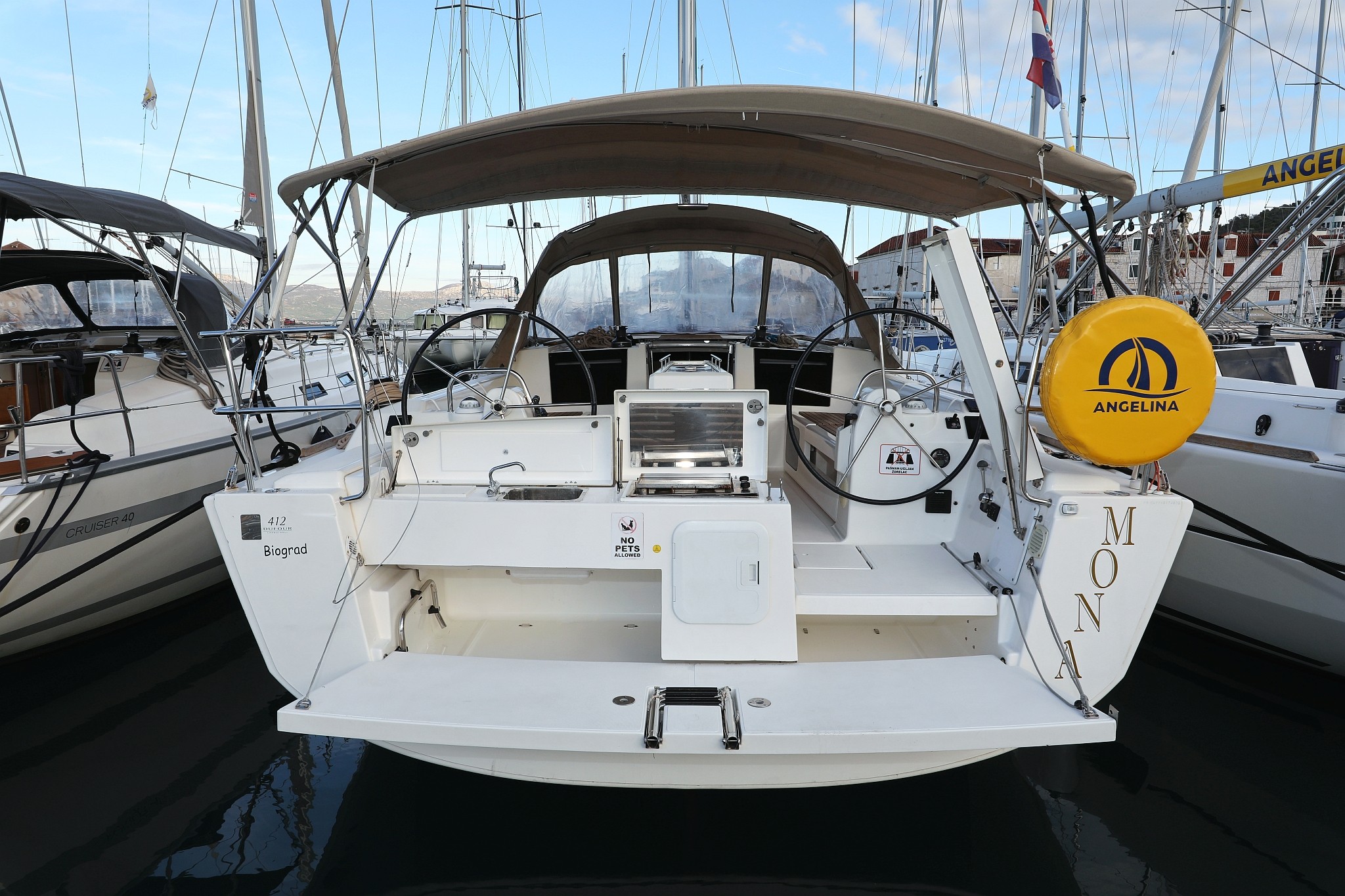 Dufour 412 GL, Mona | Yacht Charter Croatia
