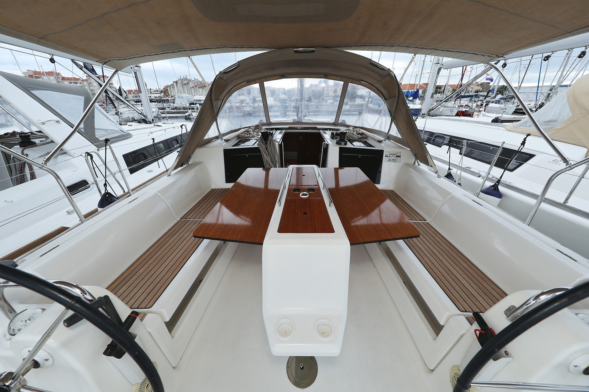 Dufour 412 GL, Mona | Yacht Charter Croatia