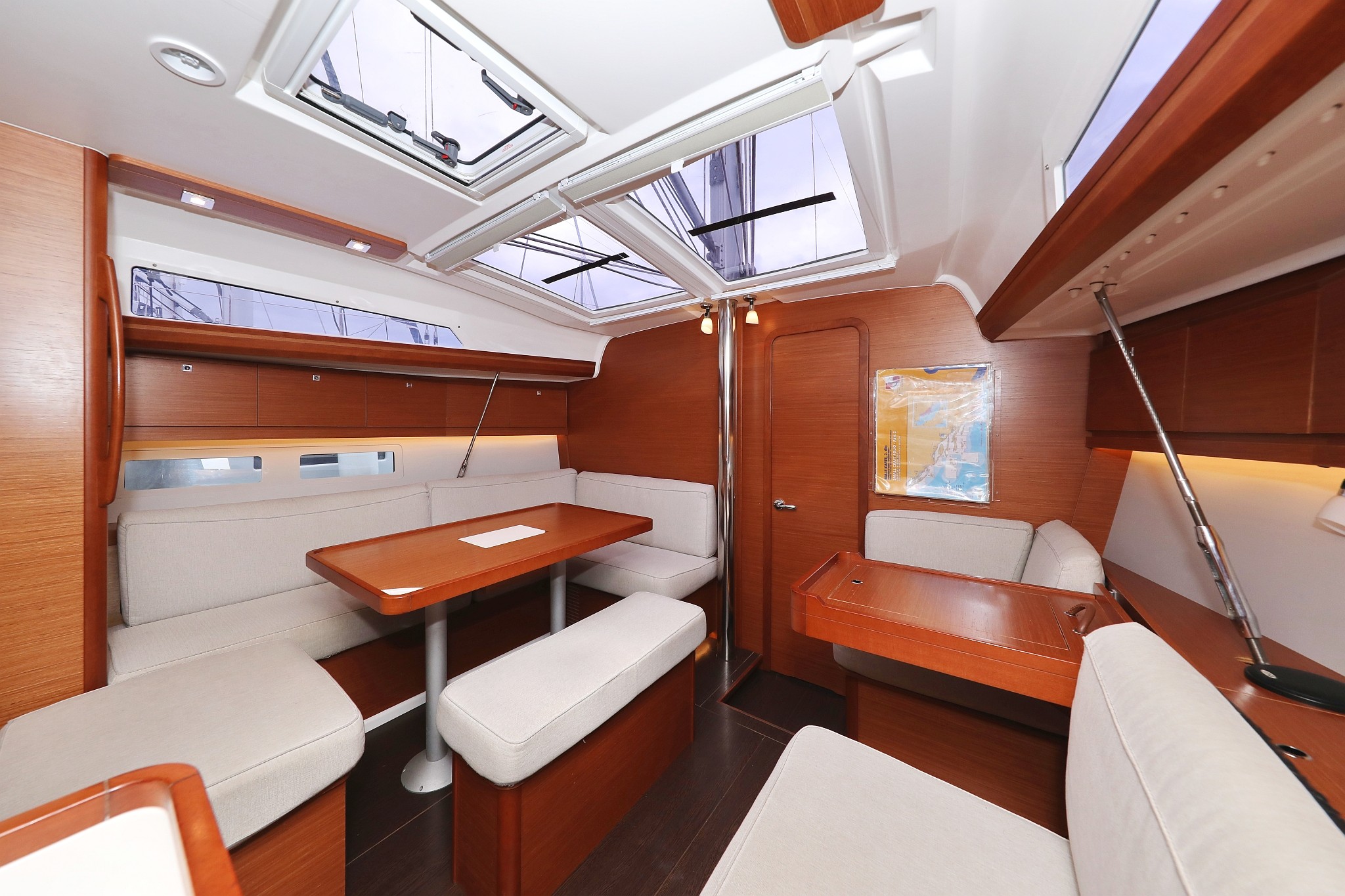 Dufour 412 GL, Mona | Yacht Charter Croatia