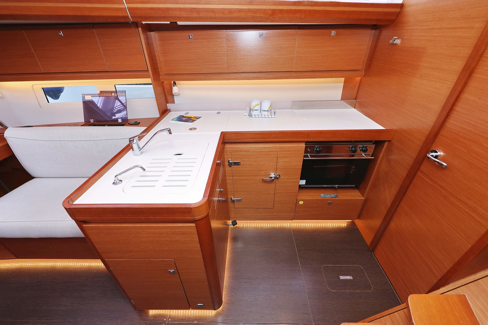 Dufour 412 GL, Mona | Yacht Charter Croatia
