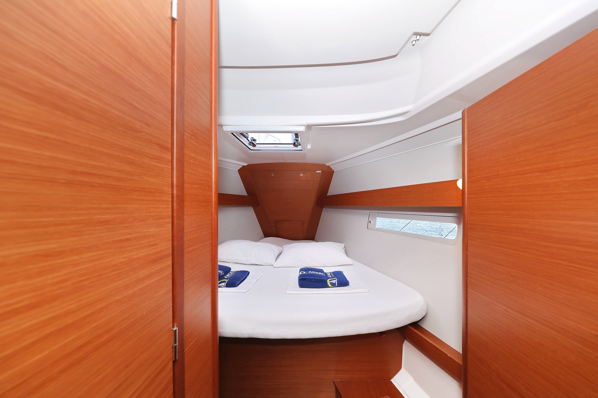 Dufour 412 GL, Mona | Yacht Charter Croatia