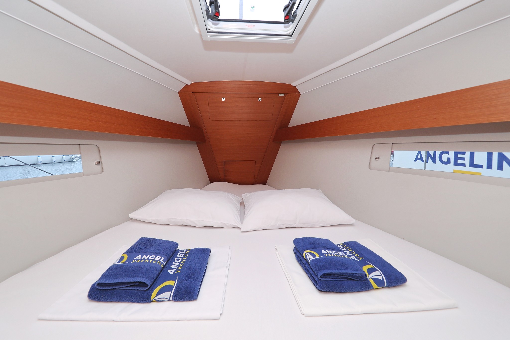 Dufour 412 GL, Mona | Yacht Charter Croatia