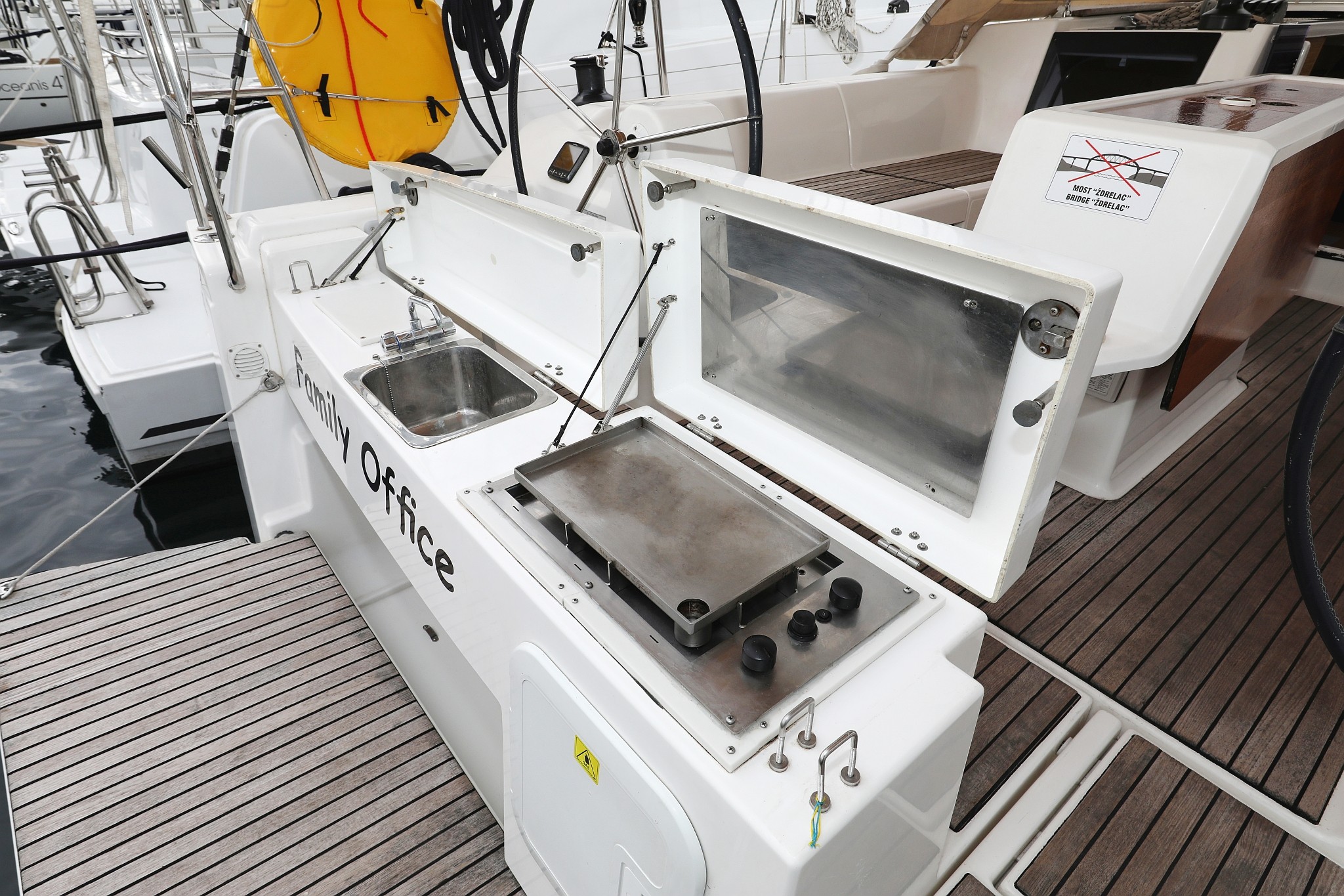 Dufour 412 GL, Family Office | Yacht Charter Croatia