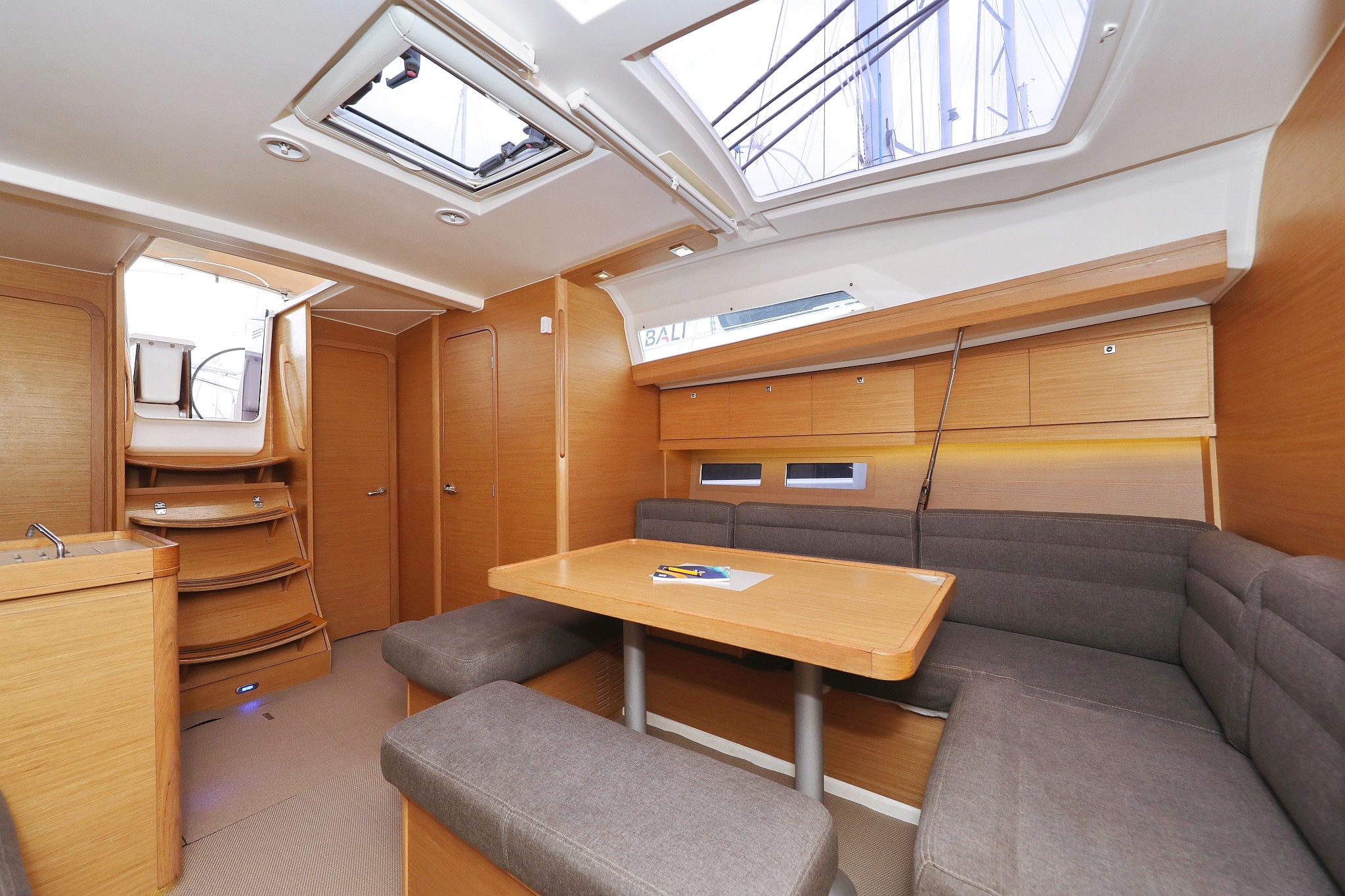 Dufour 412 GL, Family Office | Yacht Charter Croatia