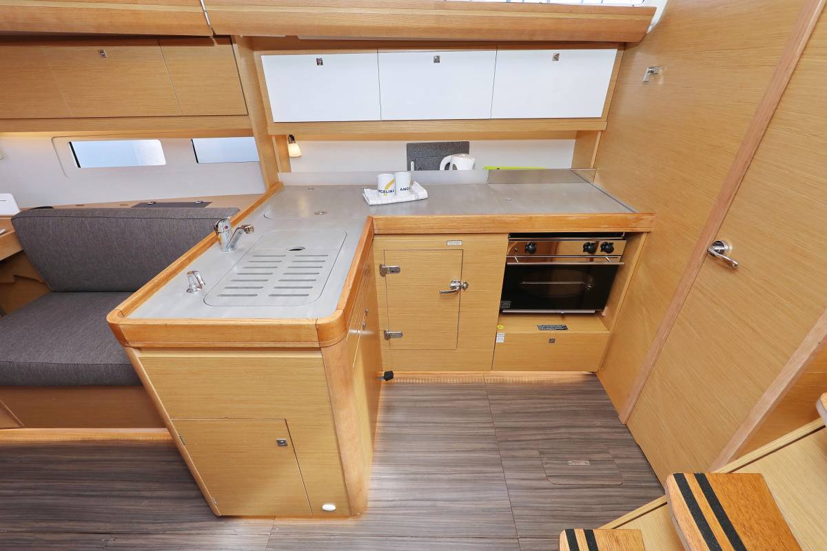 Dufour 412 GL, Themisto | Yacht Charter Croatia