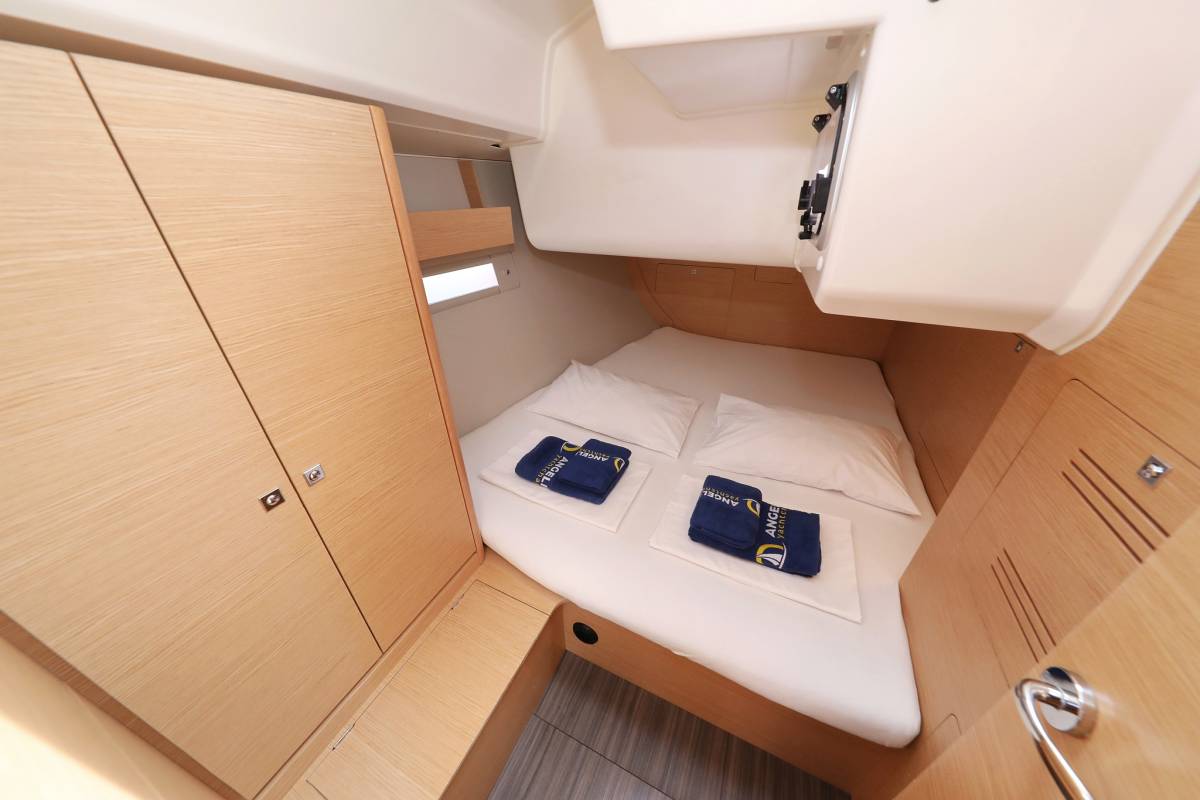 Dufour 412 GL, Themisto | Yacht Charter Croatia