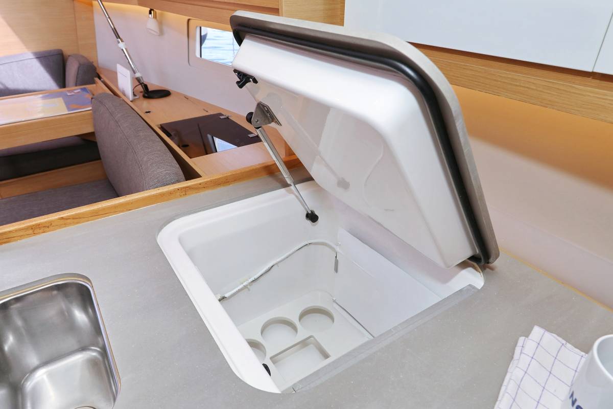 Dufour 412 GL, Themisto | Yacht Charter Croatia