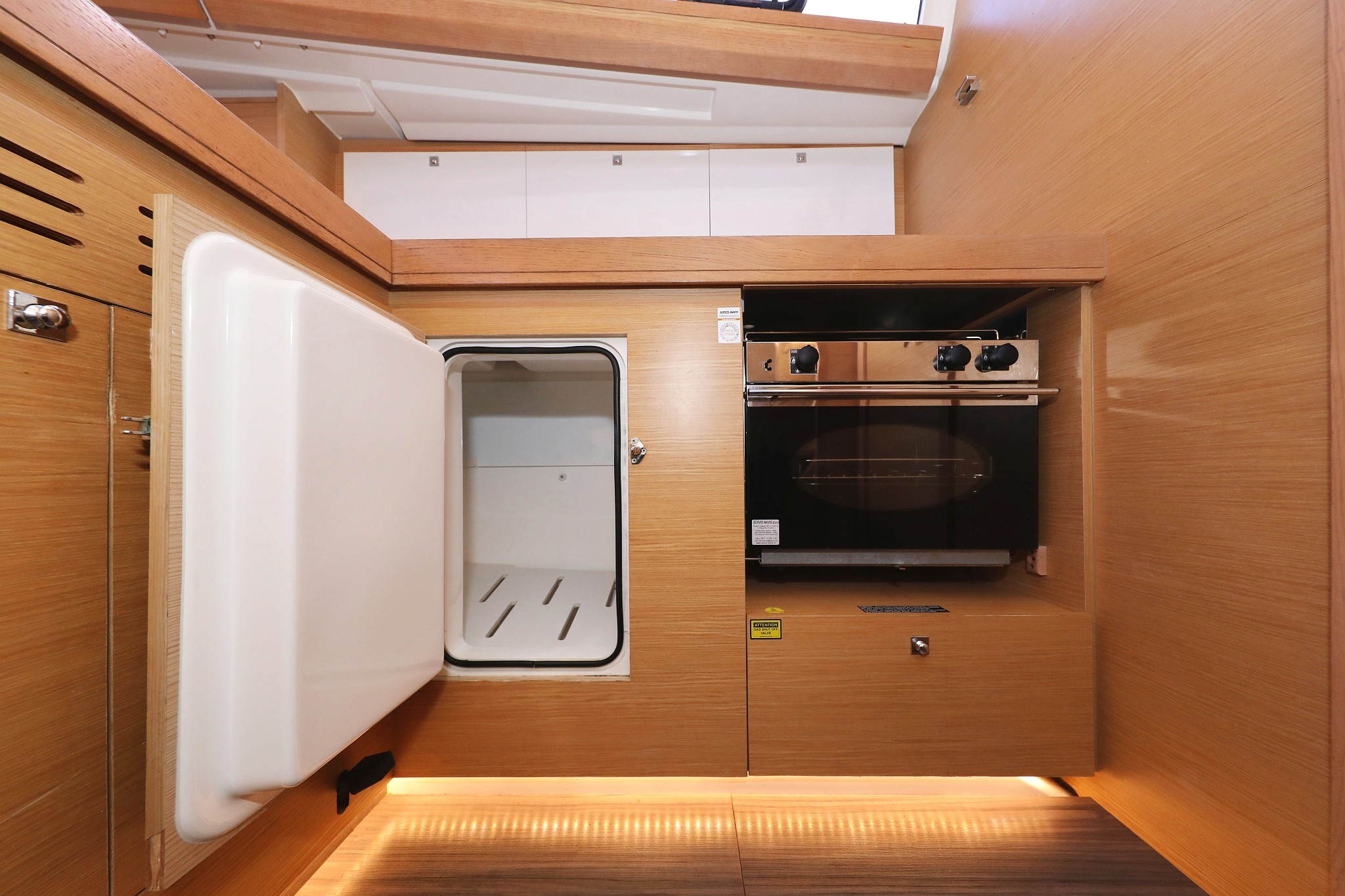 Dufour 412 GL, Belle Epoque | Yacht Charter Croatia