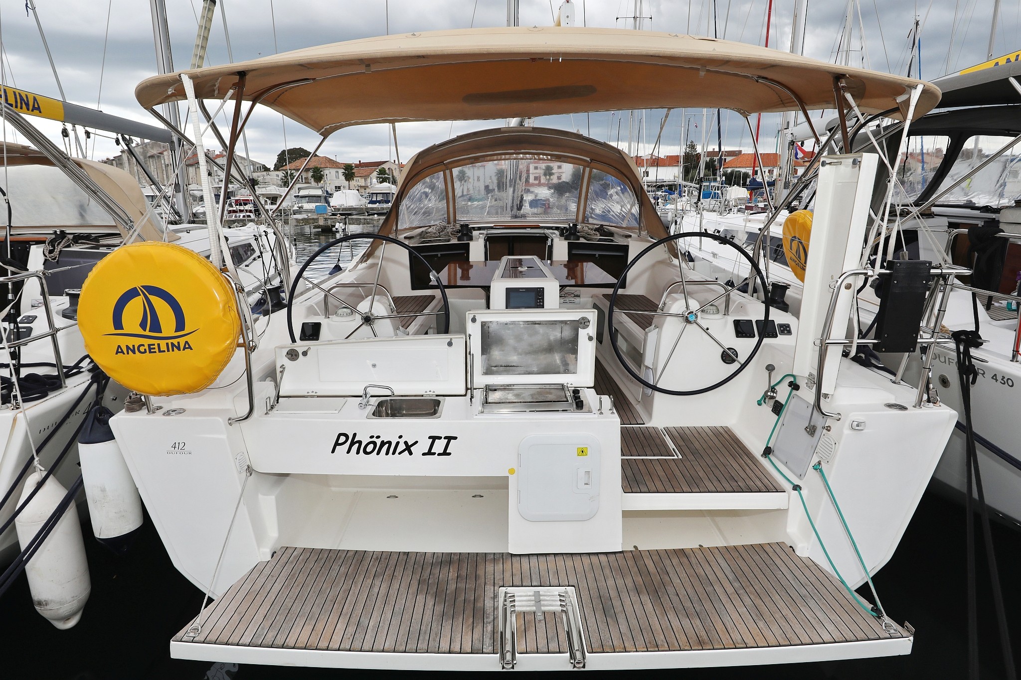 Dufour 412 GL, Phonix II | Yacht Charter Croatia