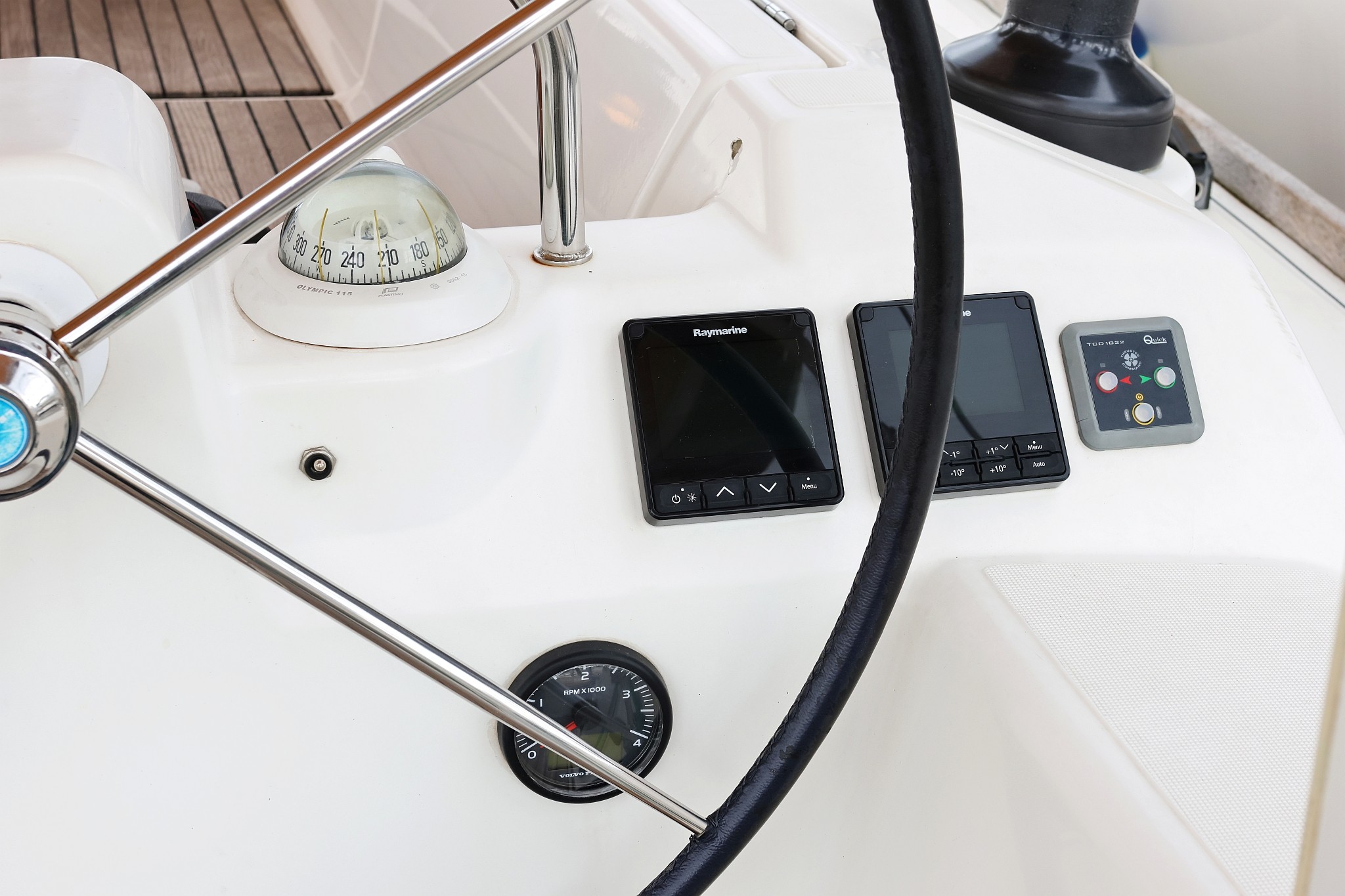Dufour 412 GL, Phonix II | Yacht Charter Croatia