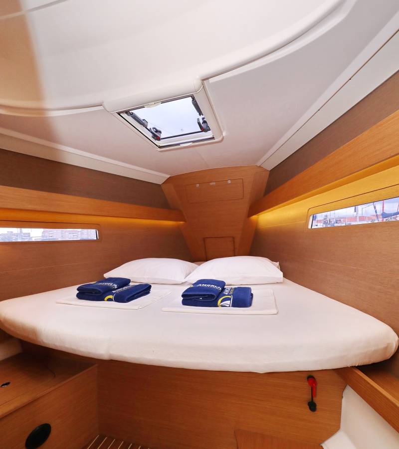 Dufour 412 GL, Black Pearl | Yacht Charter Croatia