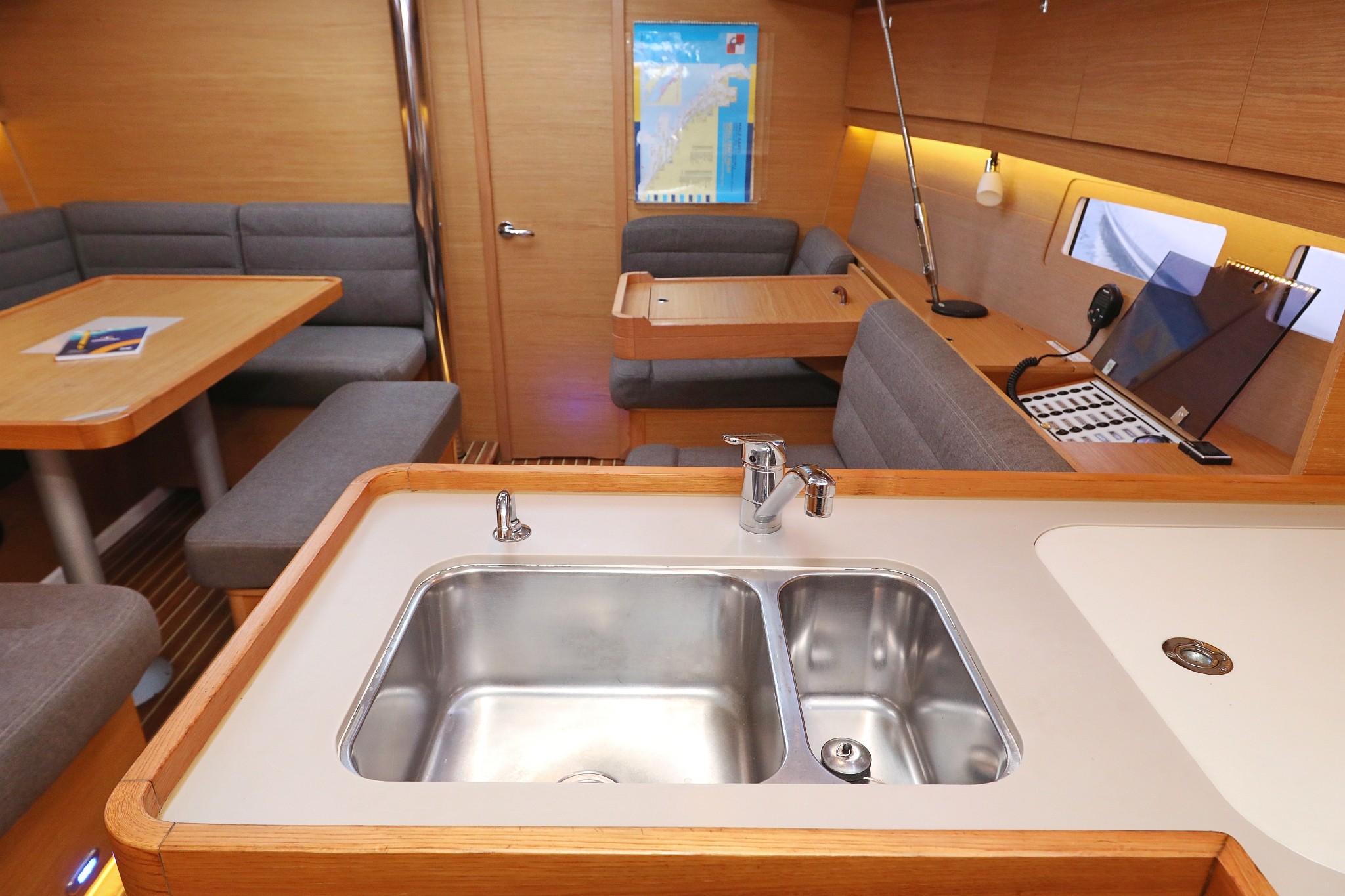 Dufour 412 GL, Black Pearl | Yacht Charter Croatia