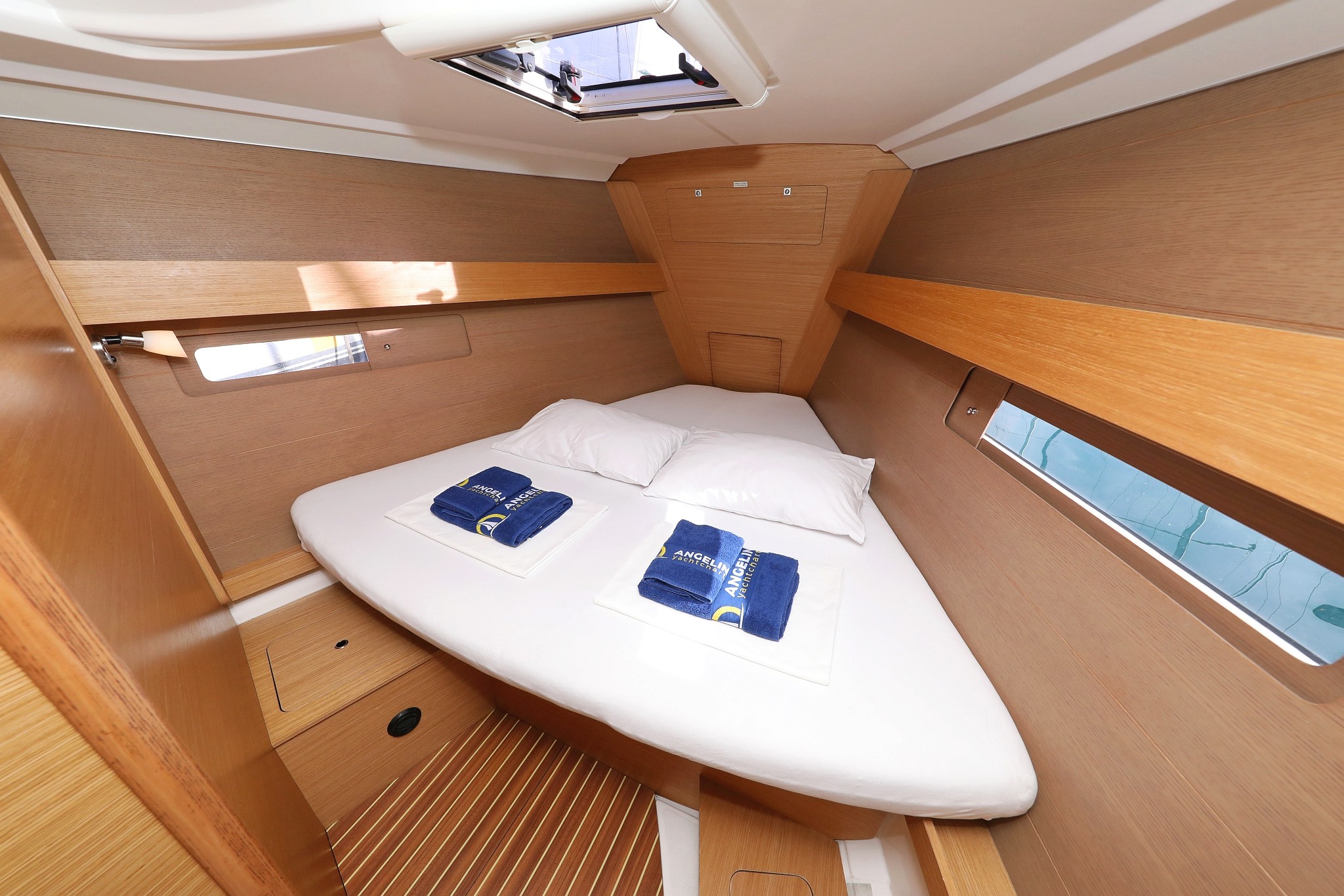 Dufour 412 GL, 3 Friends | Yacht Charter Croatia