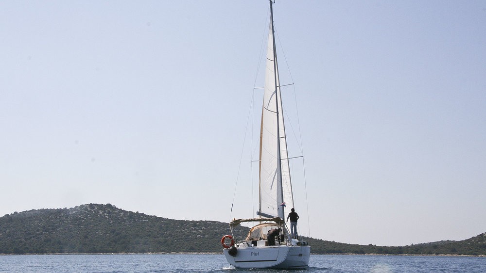 Dufour 412 GL, Stella | Yacht Charter Croatia