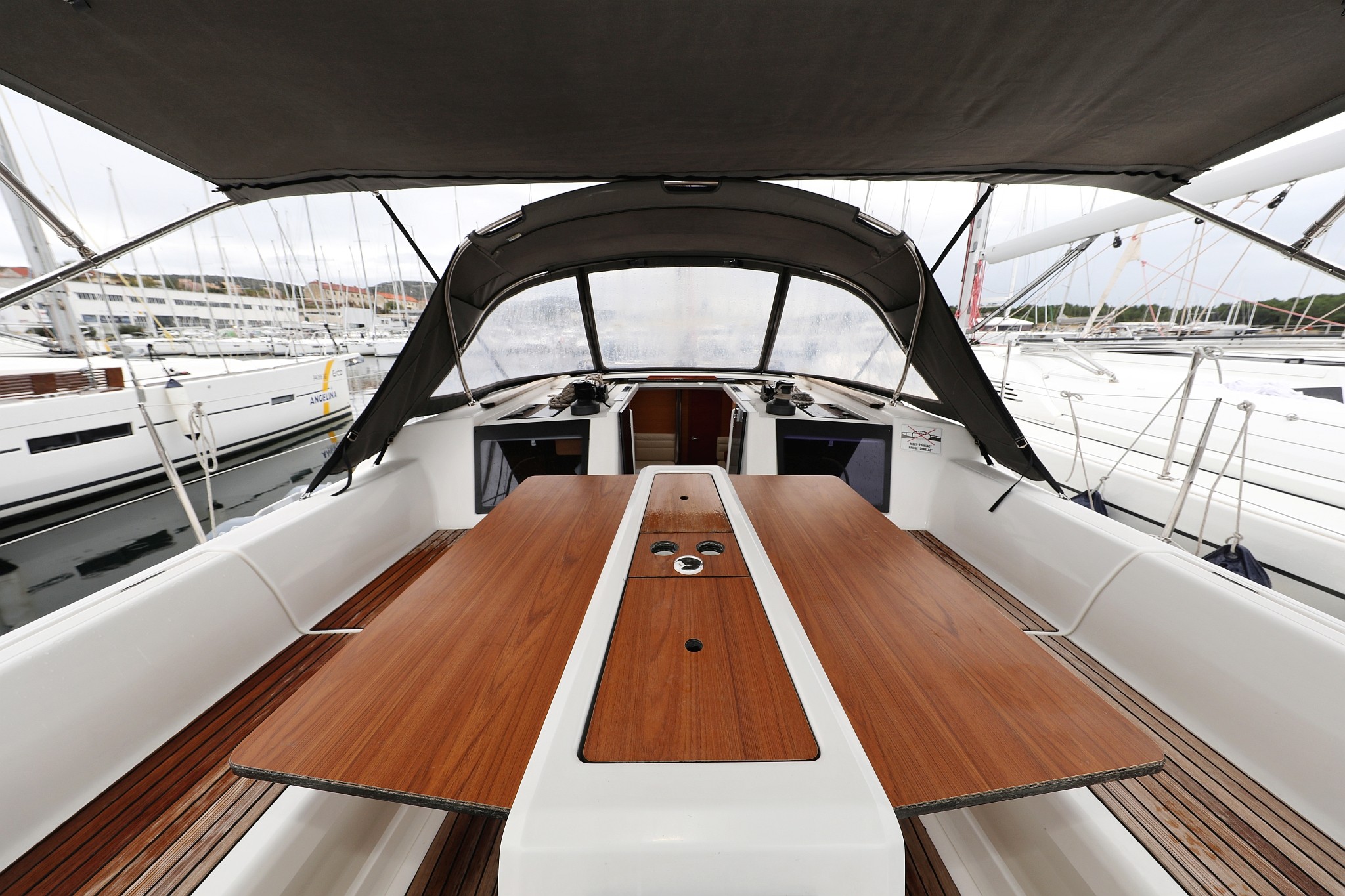 Dufour 412 GL, Fun 4 Friends | Yacht Charter Croatia