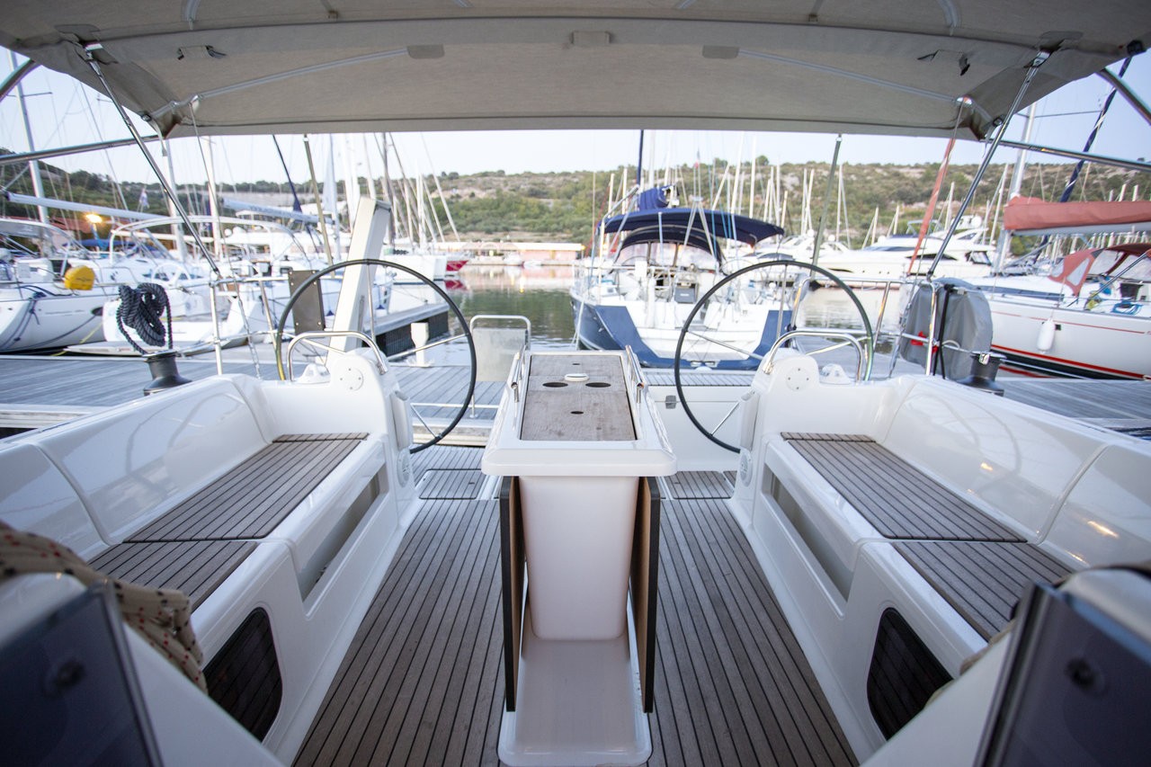 Dufour 412 GL, Sea Cloud 2 | Yacht Charter Croatia