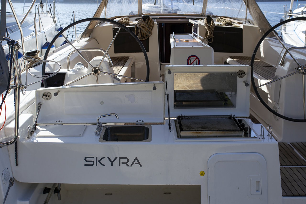 Dufour 412 GL, Skyra | Yacht Charter Croatia