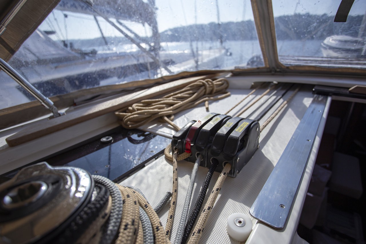 Dufour 412 GL, Skyra | Yacht Charter Croatia