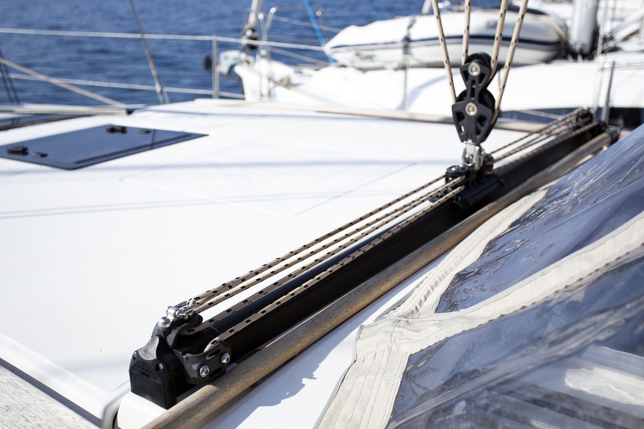Dufour 412 GL, Skyra | Yacht Charter Croatia