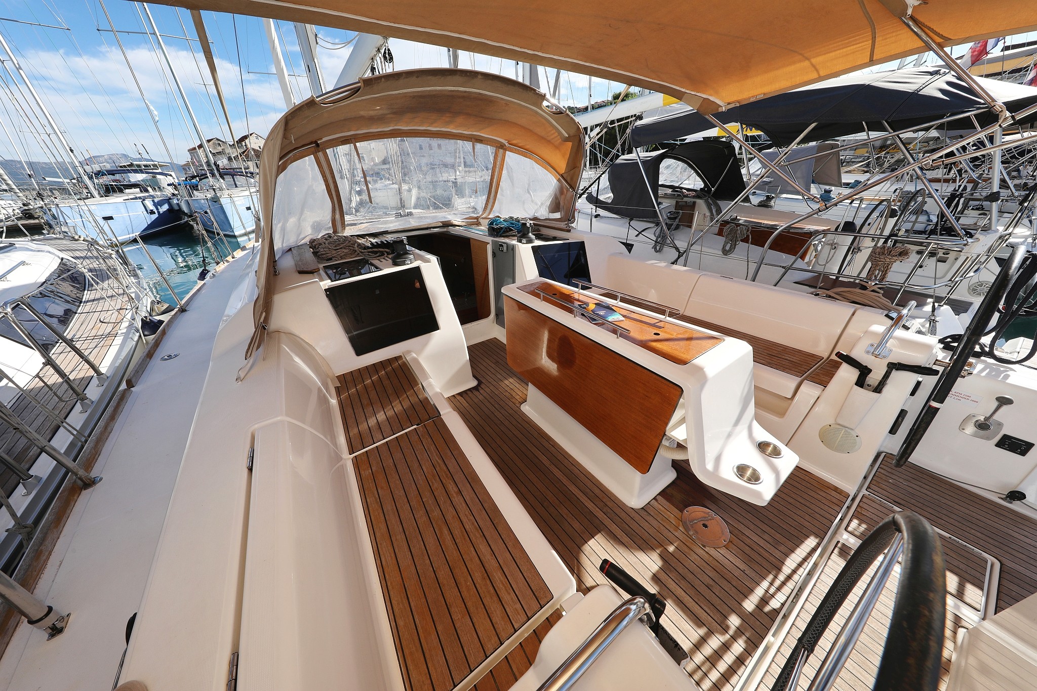 Dufour 412 GL, Adrio | Yacht Charter Croatia