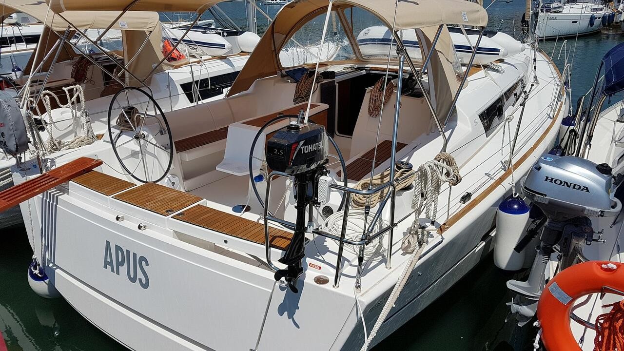Dufour 412 GL, Apus | Yacht Charter Croatia