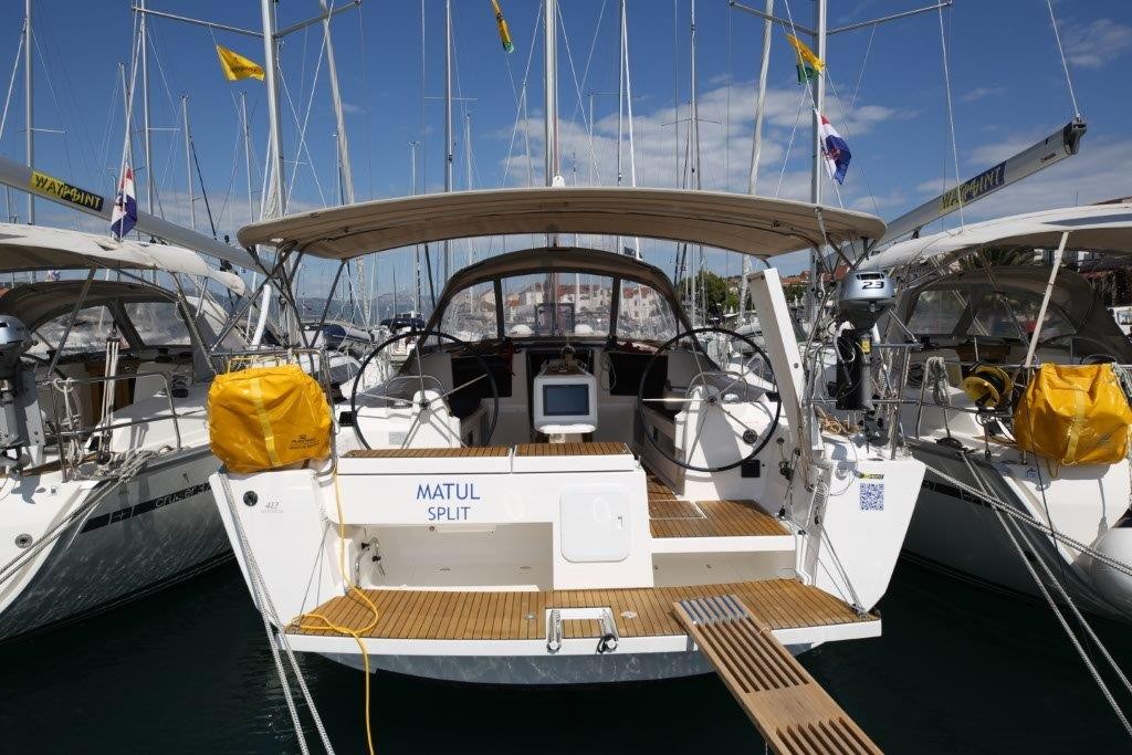 Dufour 412 GL, Matul | Yacht Charter Croatia
