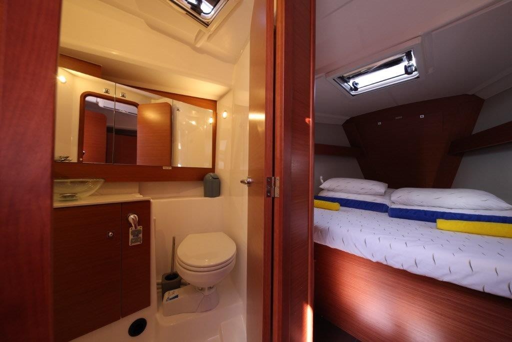 Dufour 412 GL, Matul | Yacht Charter Croatia