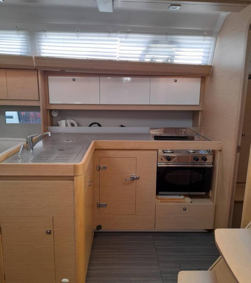 Dufour 412, Altair | Yacht Charter Croatia
