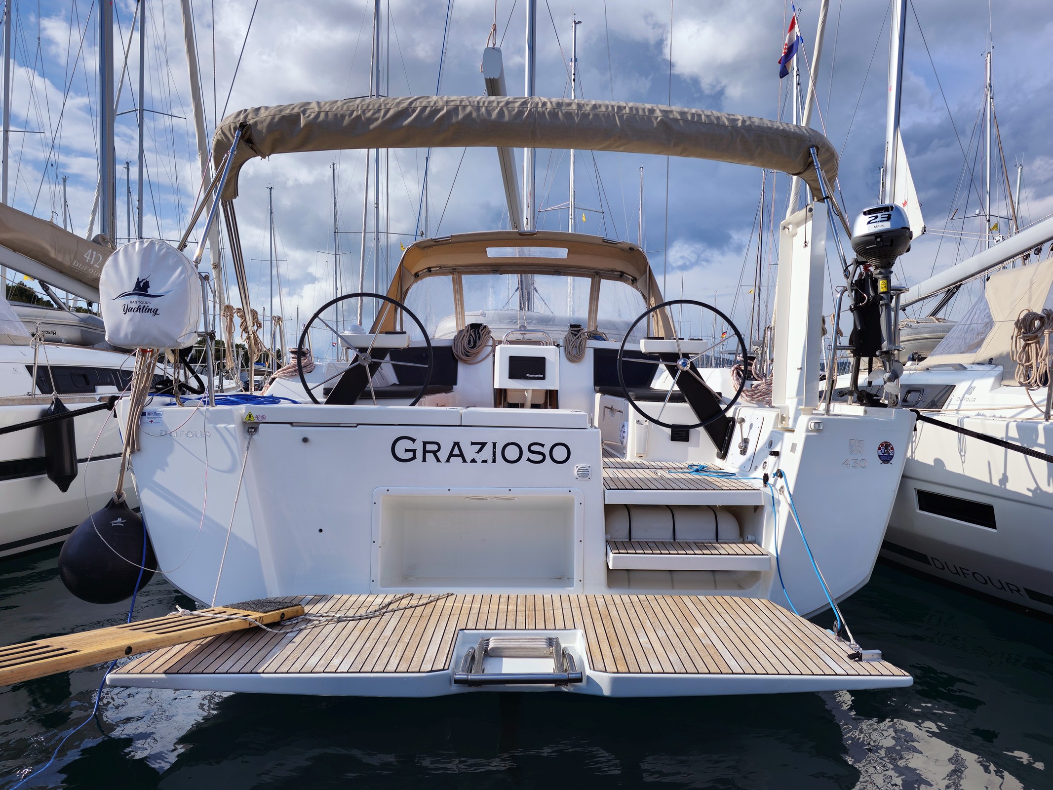 Dufour 430 GL, Grazioso | Yacht Charter Croatia