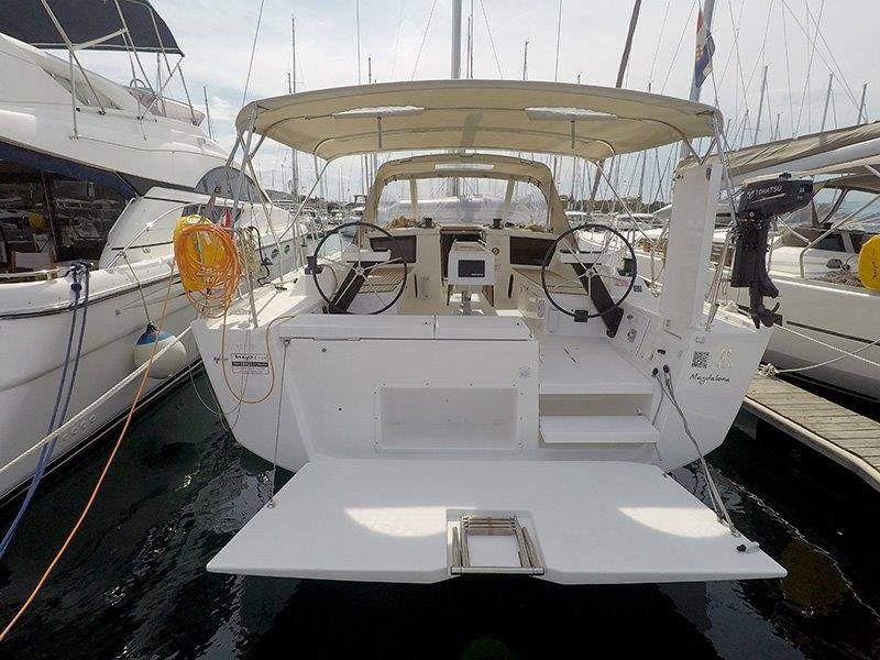 Dufour 430 GL, Magdalena | Yacht Charter Croatia