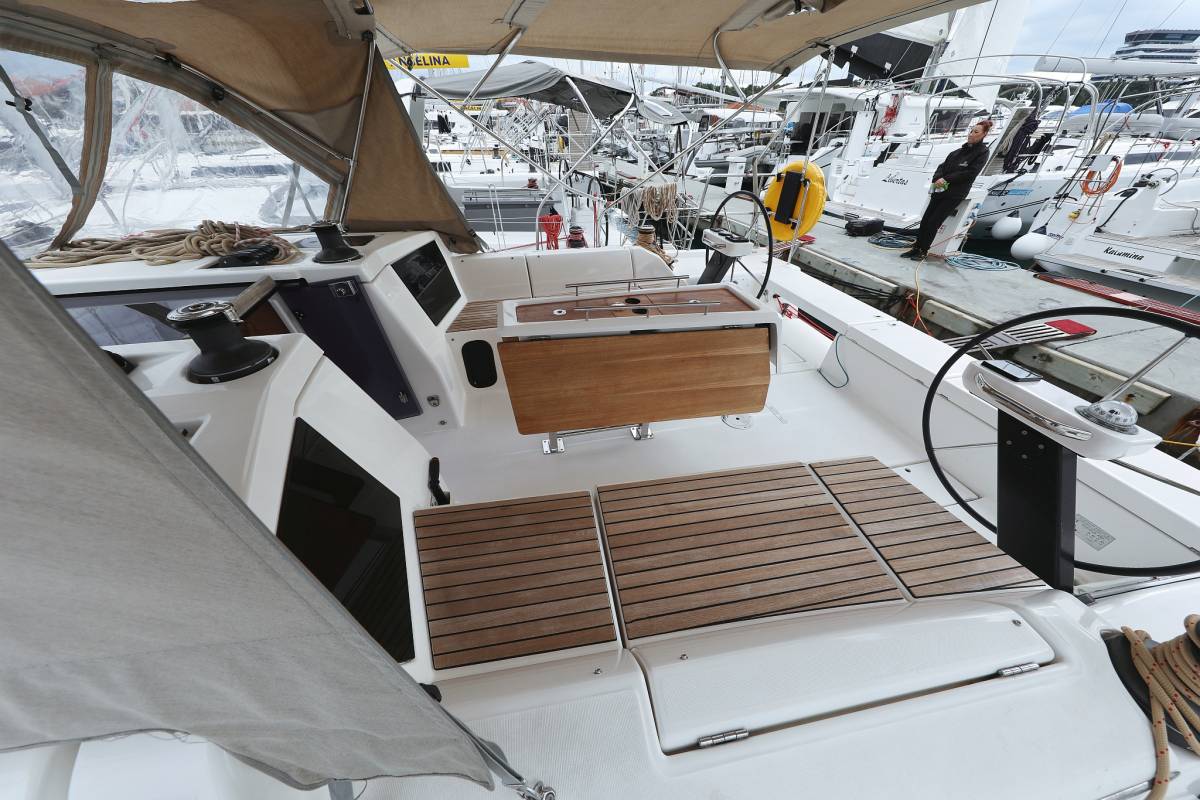 Dufour 430 GL, Thor | Yacht Charter Croatia