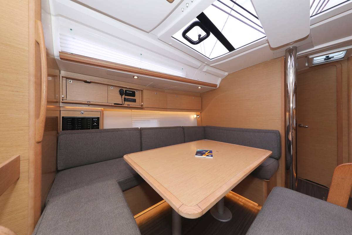 Dufour 430 GL, Thor | Yacht Charter Croatia