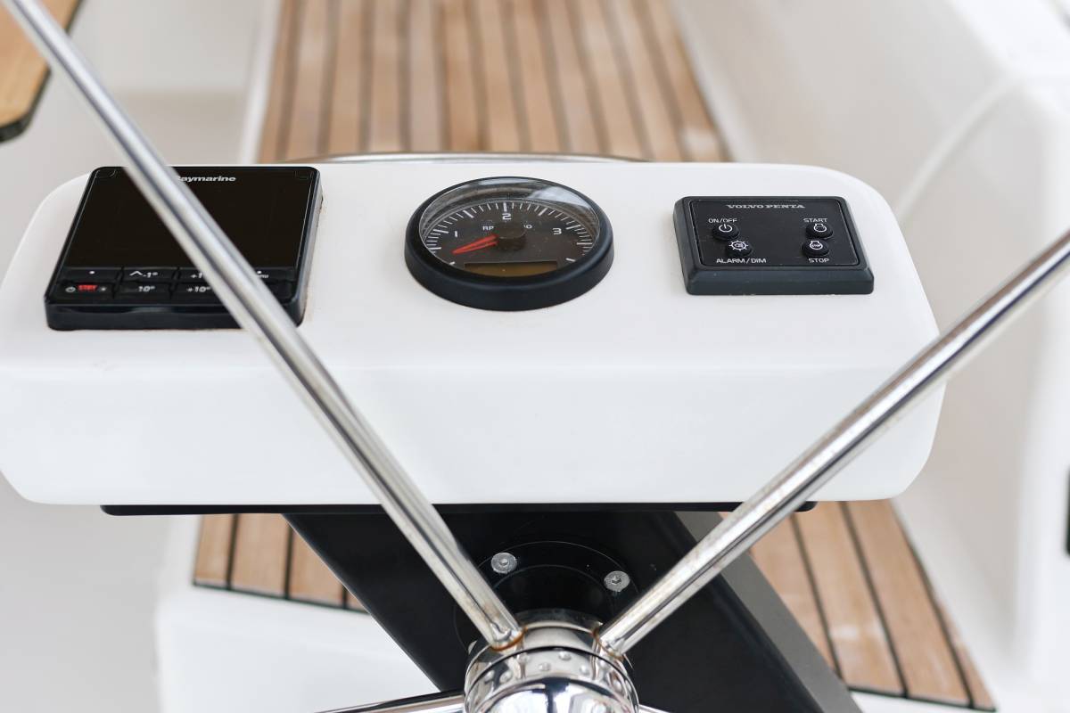 Dufour 430 GL, Thor | Yacht Charter Croatia