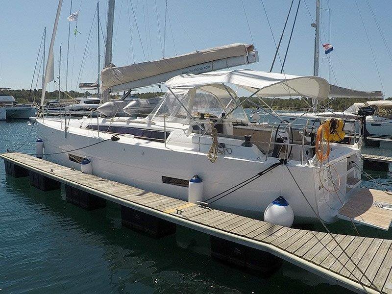 Dufour 430 GL, Sweetest taboo | Noleggio di Yacht Croazia