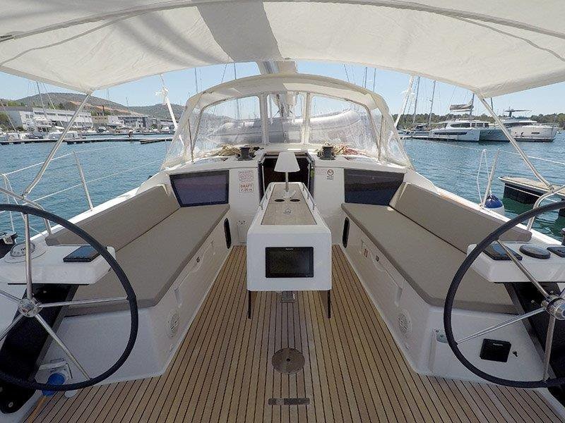 Dufour 430 GL, Sweetest taboo | Noleggio di Yacht Croazia