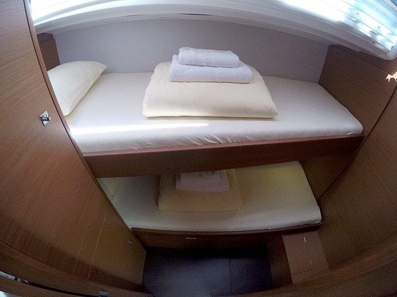 Dufour 430 GL, Sweetest taboo | Noleggio di Yacht Croazia