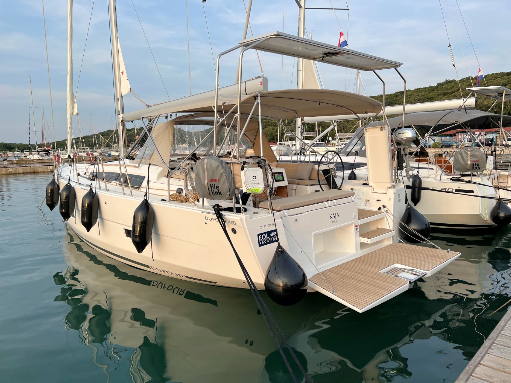 Dufour 430 GL, Kaja | Yachtcharter Kroatien