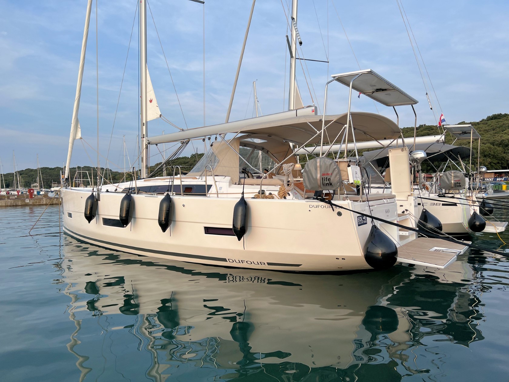 Dufour 430 GL, Kaja | Yachtcharter Kroatien