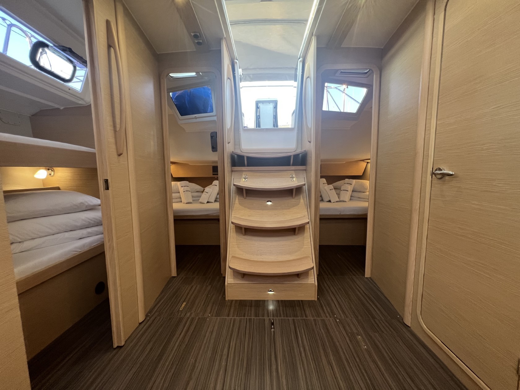 Dufour 430 GL, Kaja | Yachtcharter Kroatien