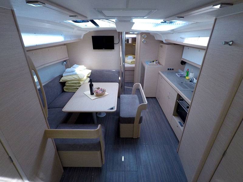 Dufour 430 GL, Freya | Yacht Charter Croatia