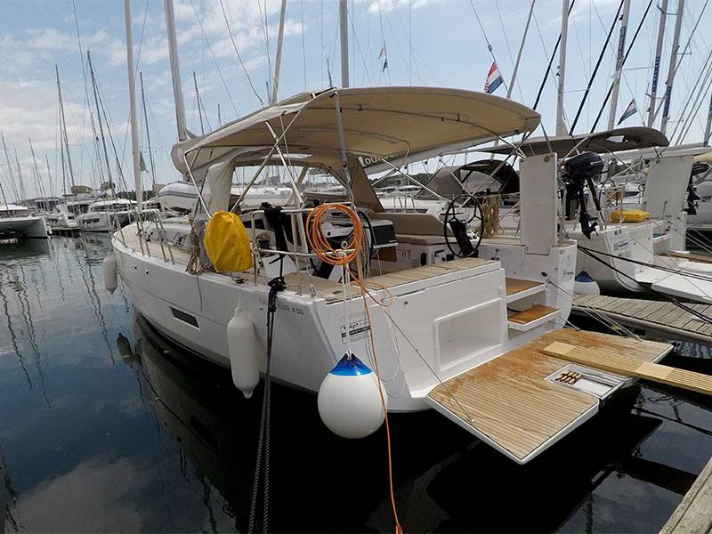 Dufour 430 GL, Freya | Yacht Charter Croatia