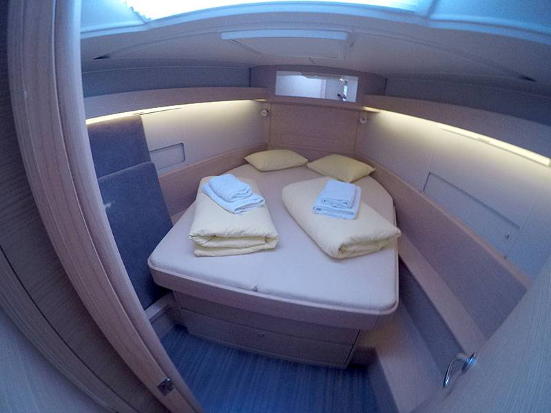 Dufour 430 GL, Freya | Yacht Charter Croatia