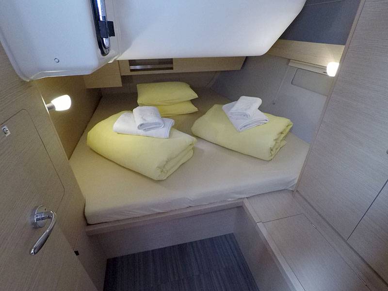 Dufour 430 GL, Freya | Yacht Charter Croatia