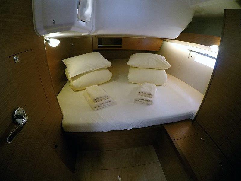 Dufour 430 GL, Freya | Yacht Charter Croatia