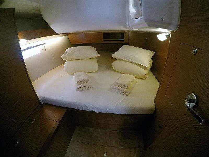Dufour 430 GL, Freya | Yacht Charter Croatia