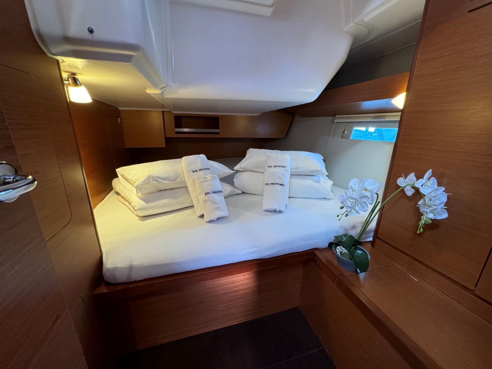 Dufour 430 GL, Levan | Yacht Charter Croatia