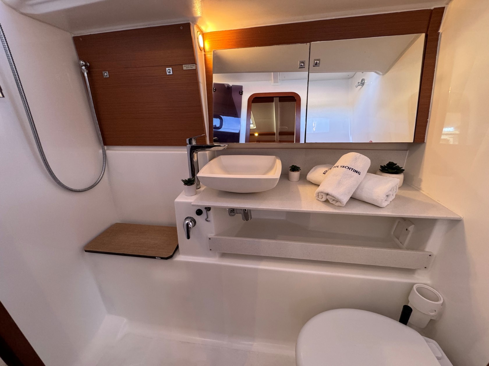 Dufour 430 GL, Levan | Yacht Charter Croatia