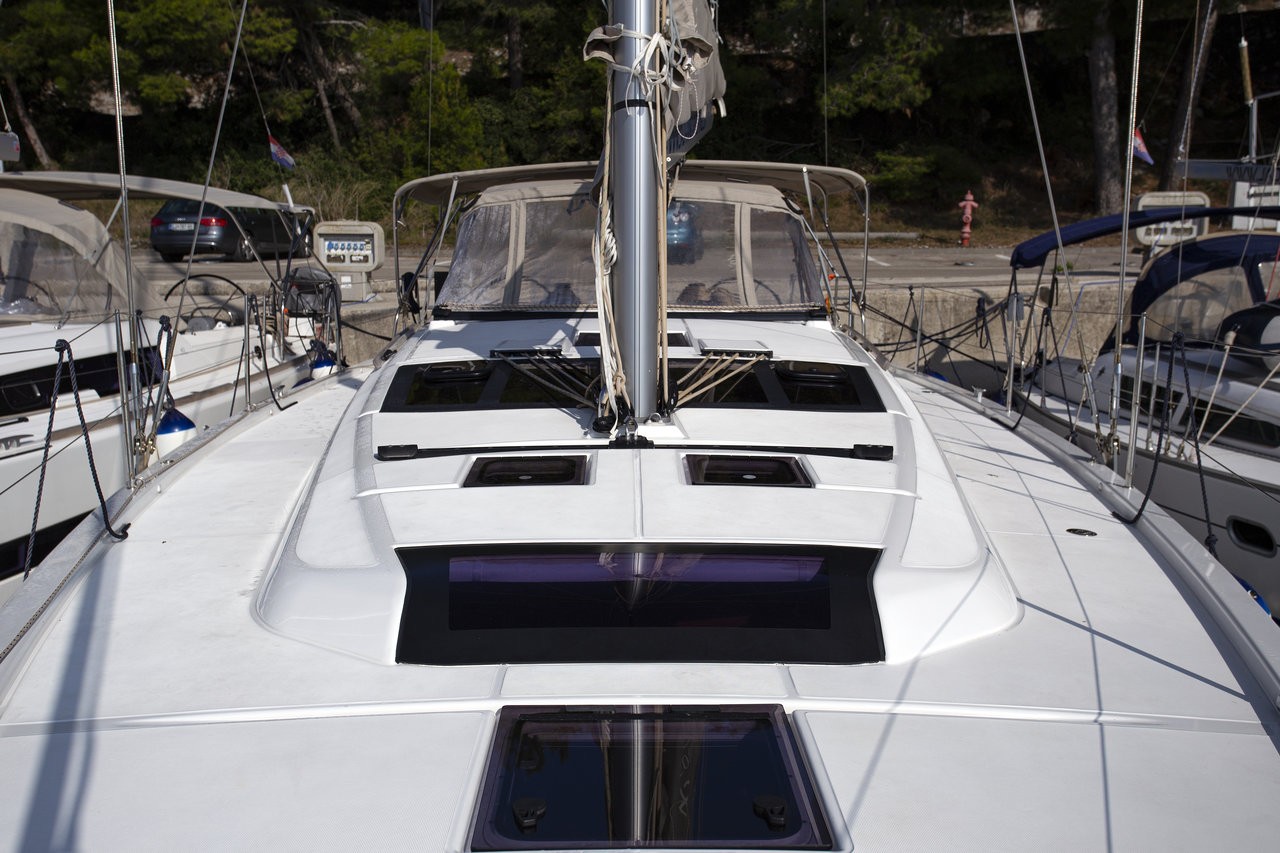Dufour 430 GL, Lana V | Yacht Charter Croatia