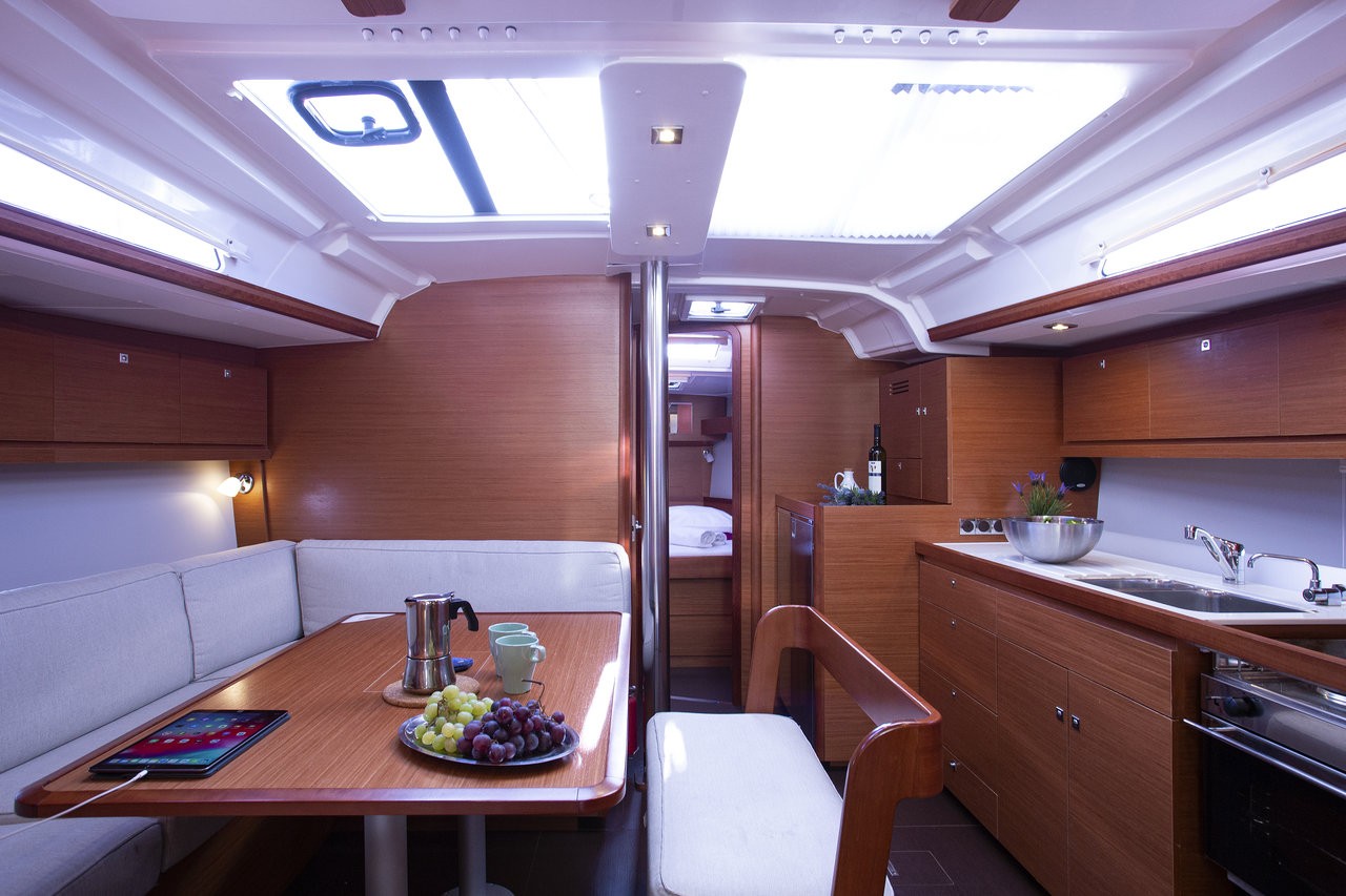 Dufour 430 GL, Lana V | Yacht Charter Croatia