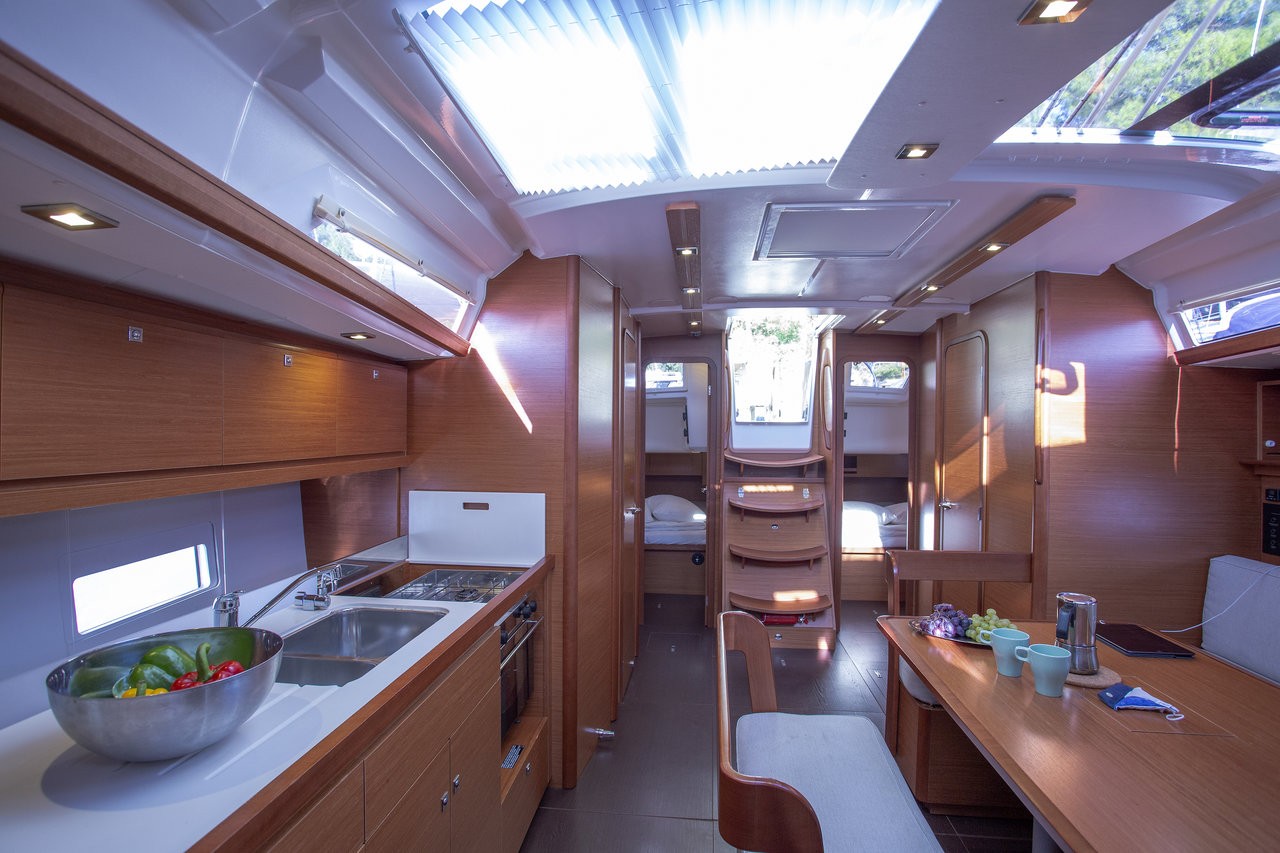 Dufour 430 GL, Lana V | Yacht Charter Croatia